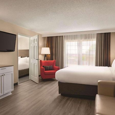Country Inn & Suites By Radisson, Buffalo, Mn Buitenkant foto