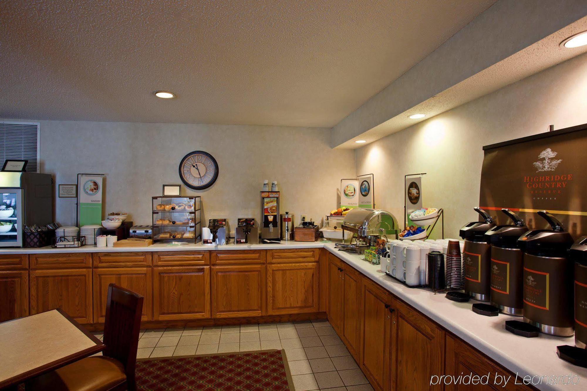 Country Inn & Suites By Radisson, Buffalo, Mn Buitenkant foto