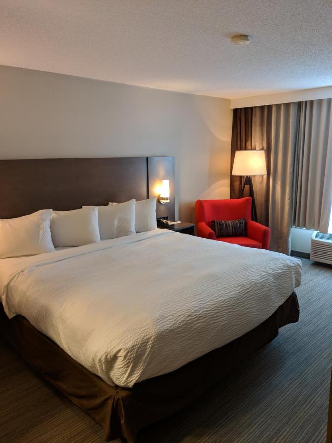 Country Inn & Suites By Radisson, Buffalo, Mn Buitenkant foto